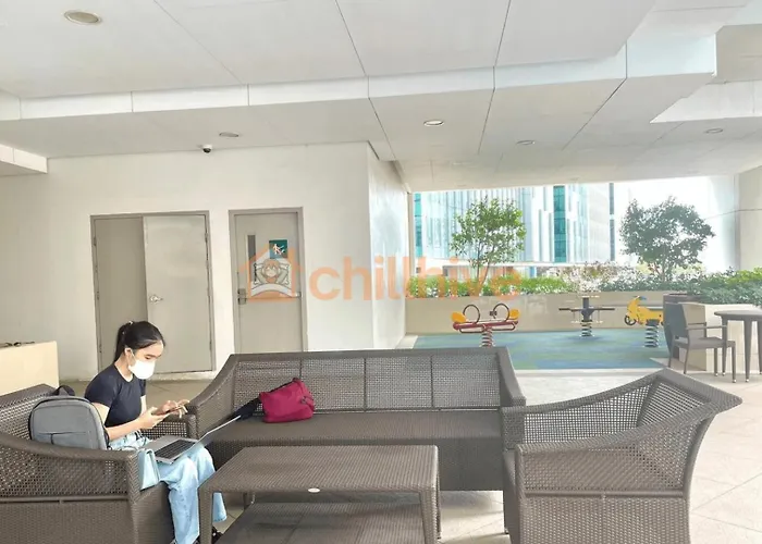 Upscale Bgc Experience 1br #oursw17c2